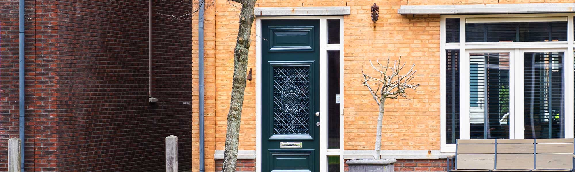 Header front doors 3