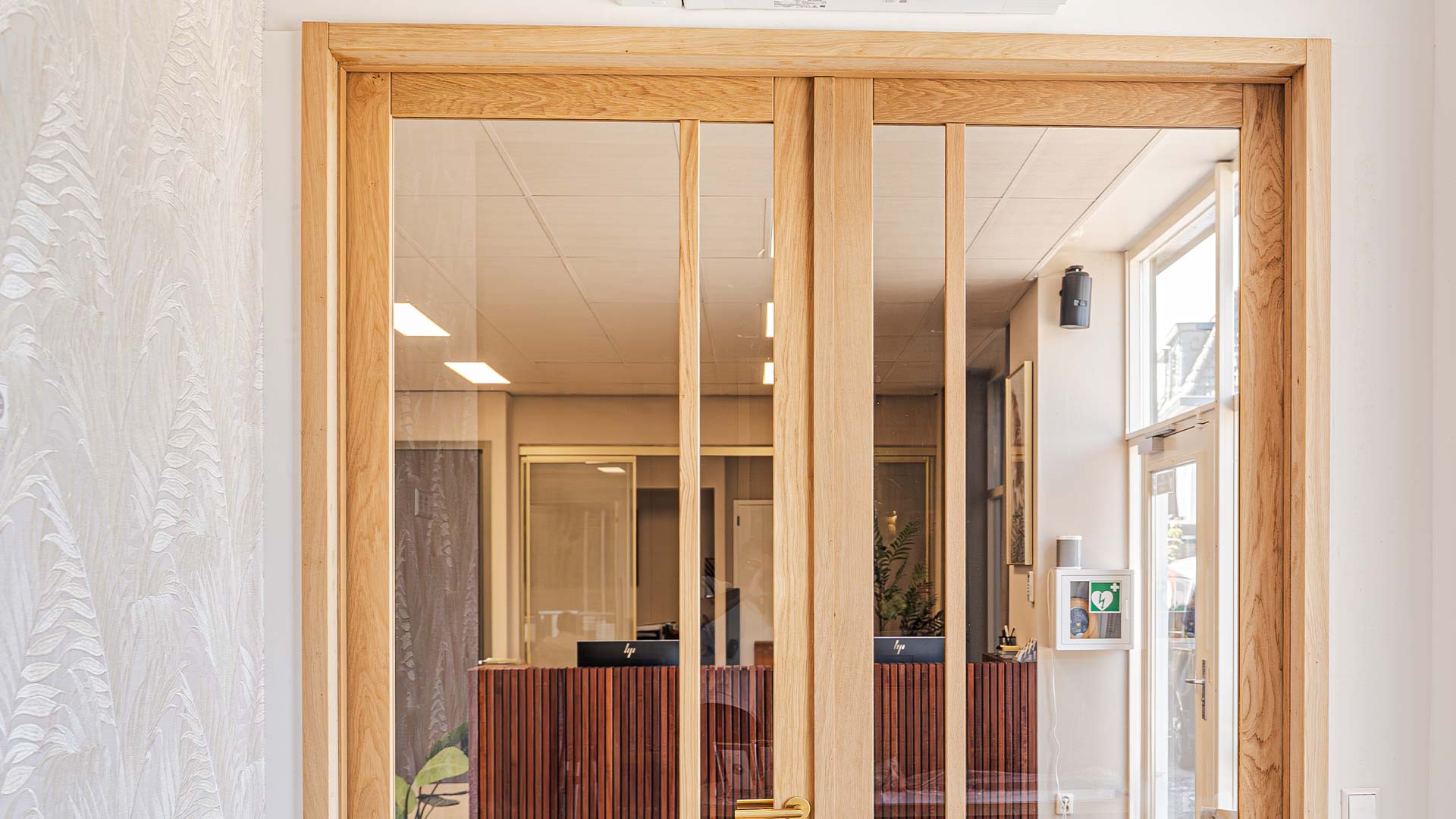 Eiken Binnendeuren Showroom Glasdeur Kruis 2 1