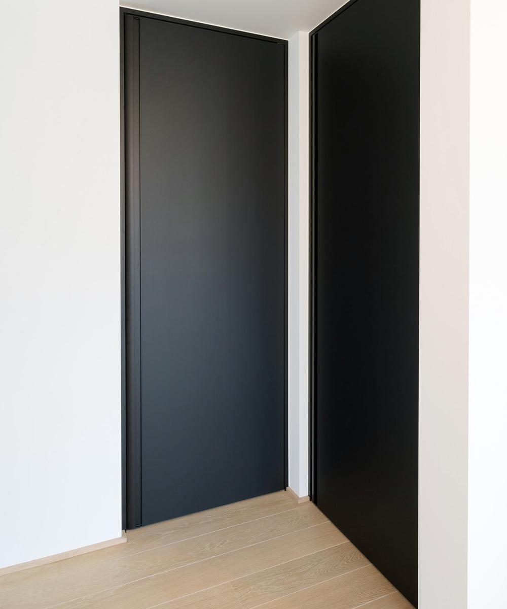Moderne deuren anyway doors zwart 10
