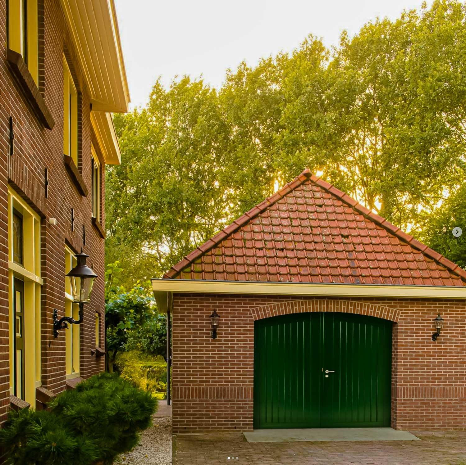 Simon Maree Deurenspecialist Garagedeuren Openslaande Buitendeuren WEEKAMP 15