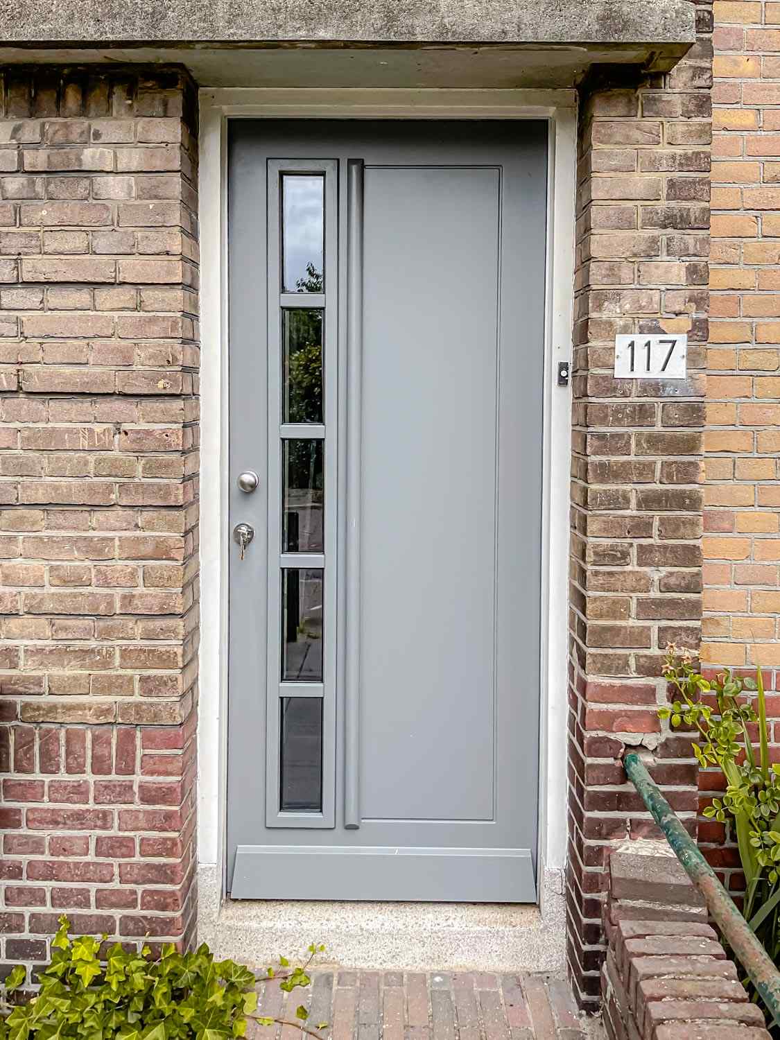 Voordeuren Deurenspecialist Simon Maree  Simon Maree CRM 6853dde484afe