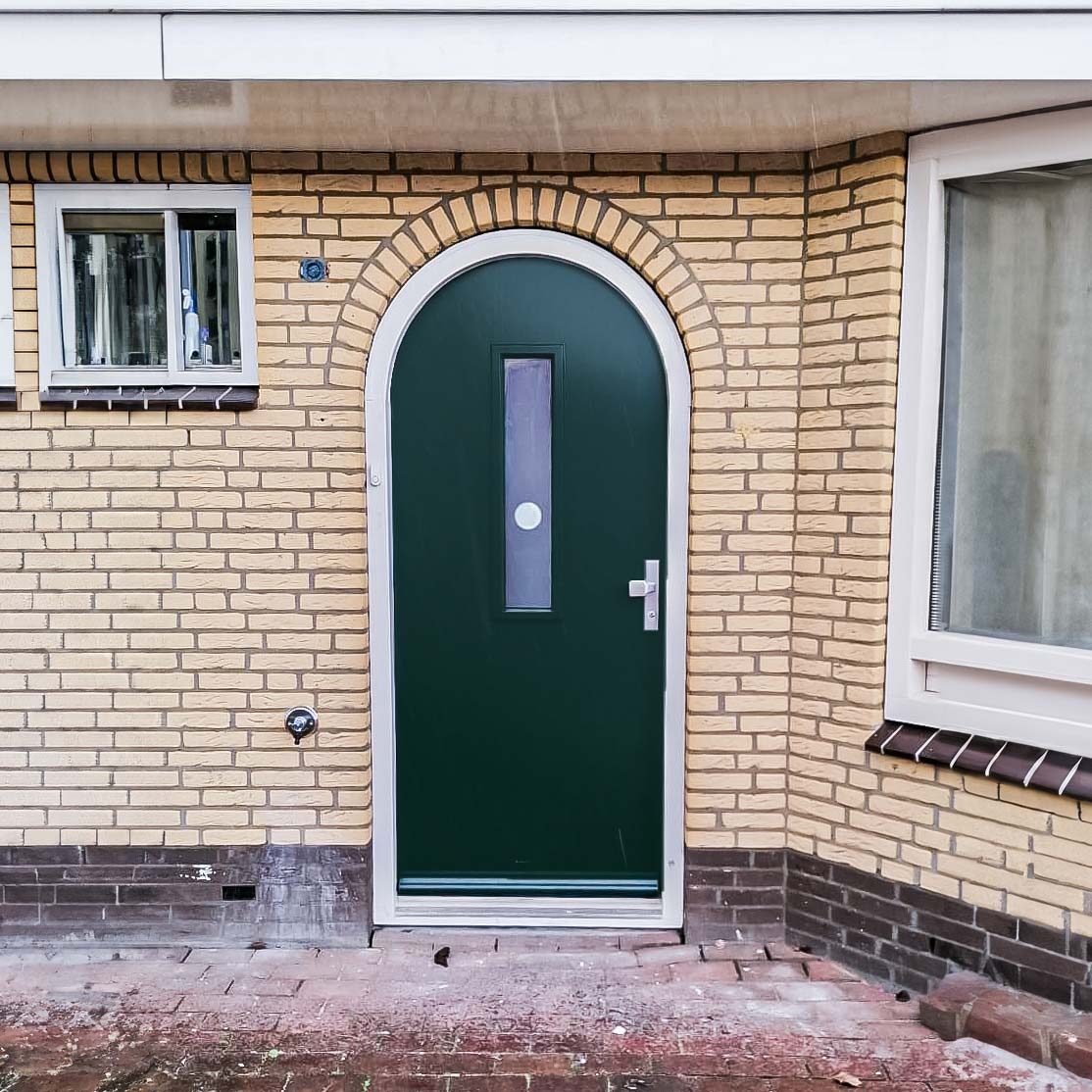 Simon Maree Deurenspecialist Winkel Toog Deur Voordeur groen Getoogd