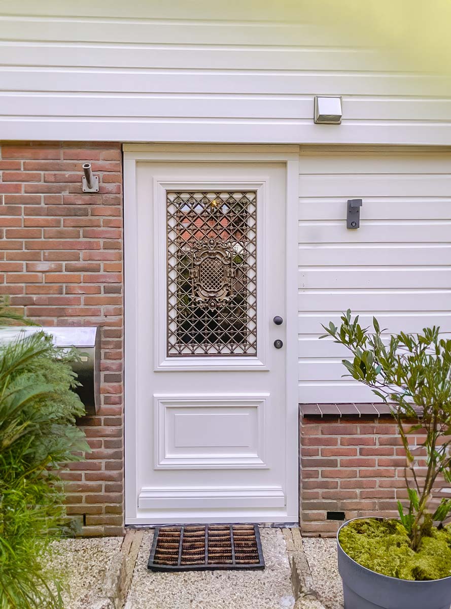 Voordeur Klassiek Wit Rooster