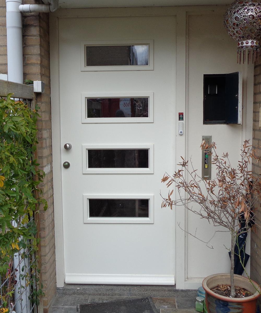Simon maree front doors atmosphere DSC00286