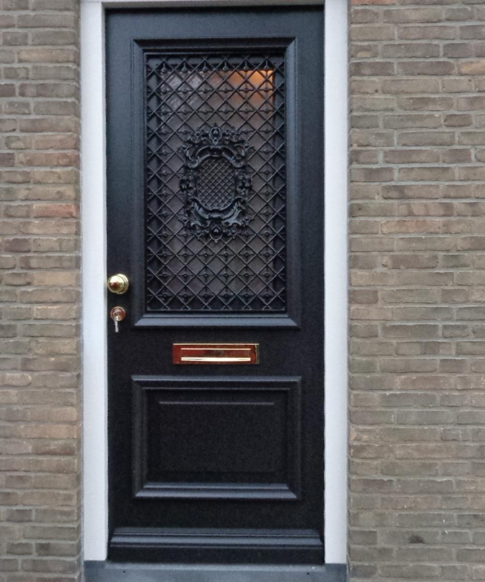 Simon maree front doors atmosphere DSC00287