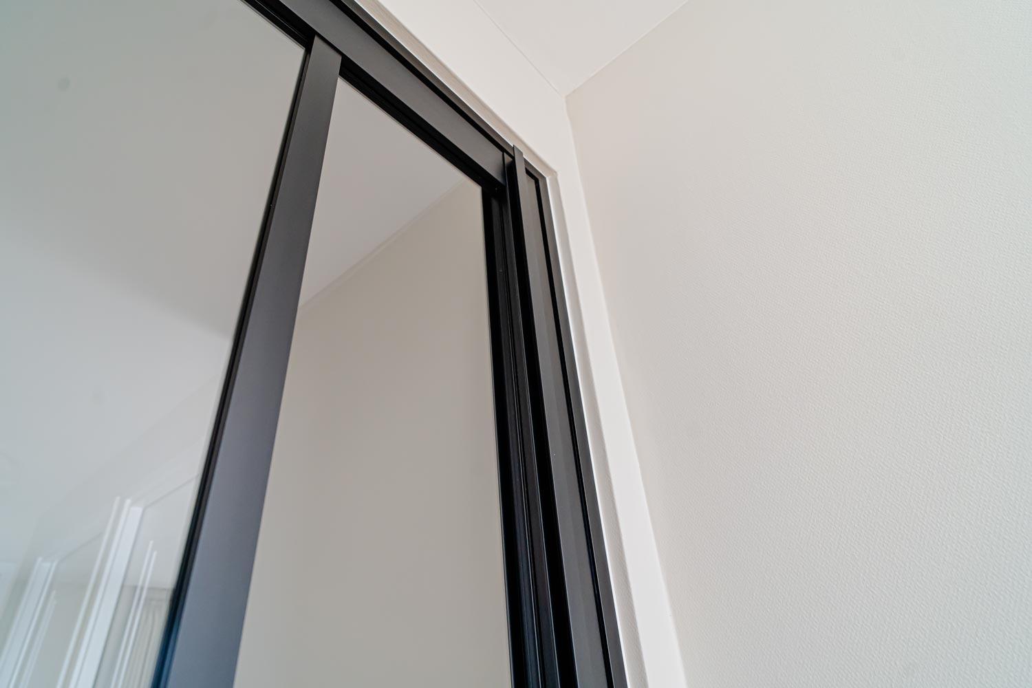 Simon Maree Deurenspecialist Paneeldeuren Binnendeuren Taatsdeur Steel Look Anyway Doors DSC09366