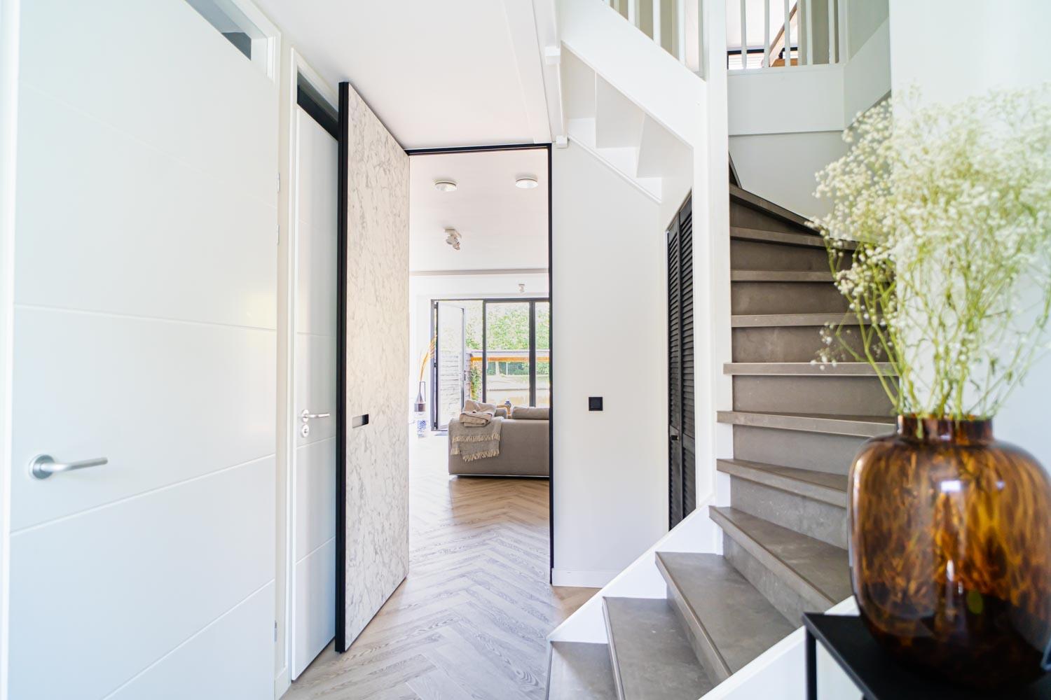 Deurenspecialist Simon Maree Taatsdeur HPL Resopal Marmerlook Steel Look Binnendeur Kamerhoog Almere DSC00244