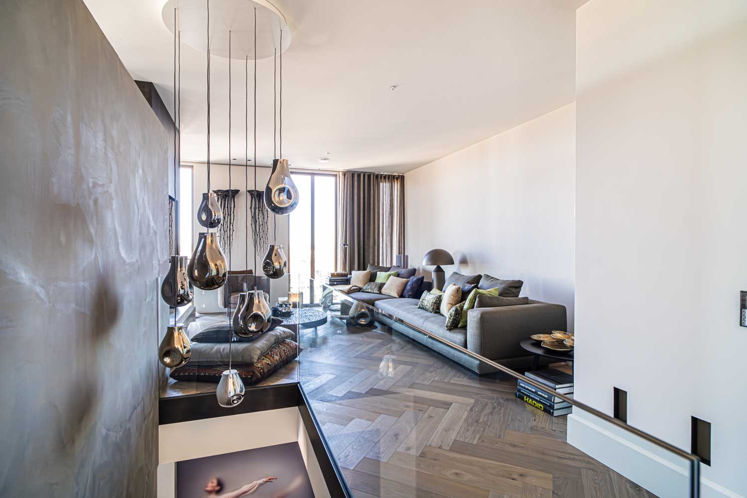 Luxe Interieur Visgraat PVC Vloer Binnendeuren Leiden Deurenspecialist Simon Maree DSC03778 Enhanced NR