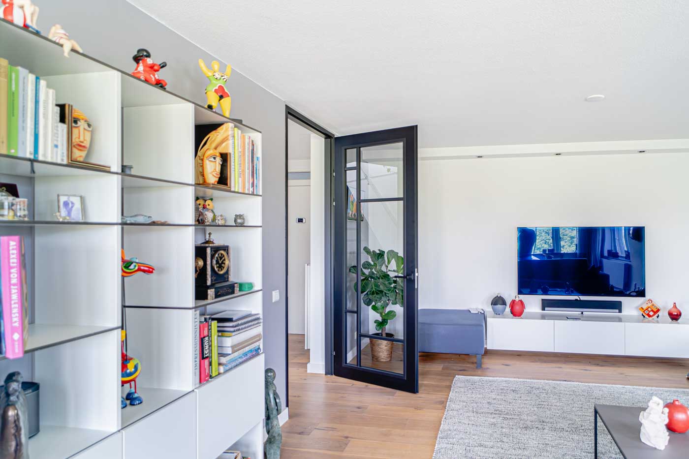 Staal look opdekdeur Svedex FR500 modern zwart Superlak Simon Maree Deurenspecialist DSC07222 Enhanced NR