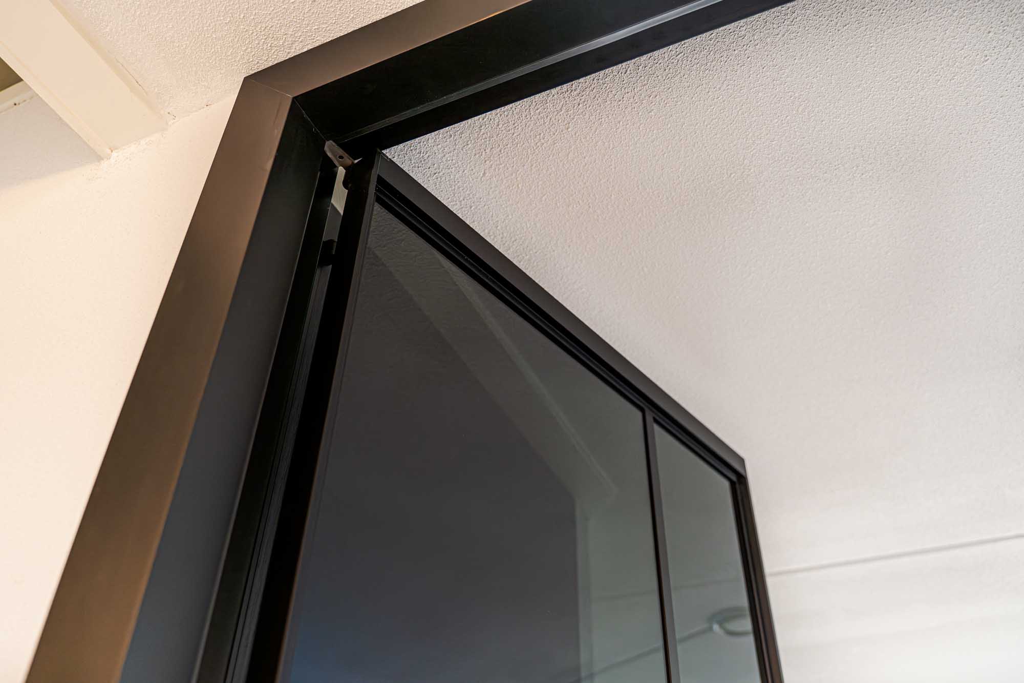 Albed Aluminium Zwart Geanodiseerd Kamerhoog 744 Simon Maree Deurenspecialist DSC05845 Enhanced NR