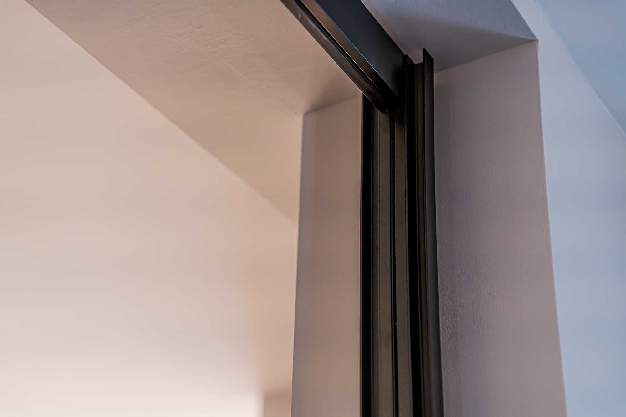 Anywaydoors Aluminium Taatsdeur Zwart Geanodiseerd Kamerhoog 745 Simon Maree Deurenspecialist DSC06053 Enhanced NR