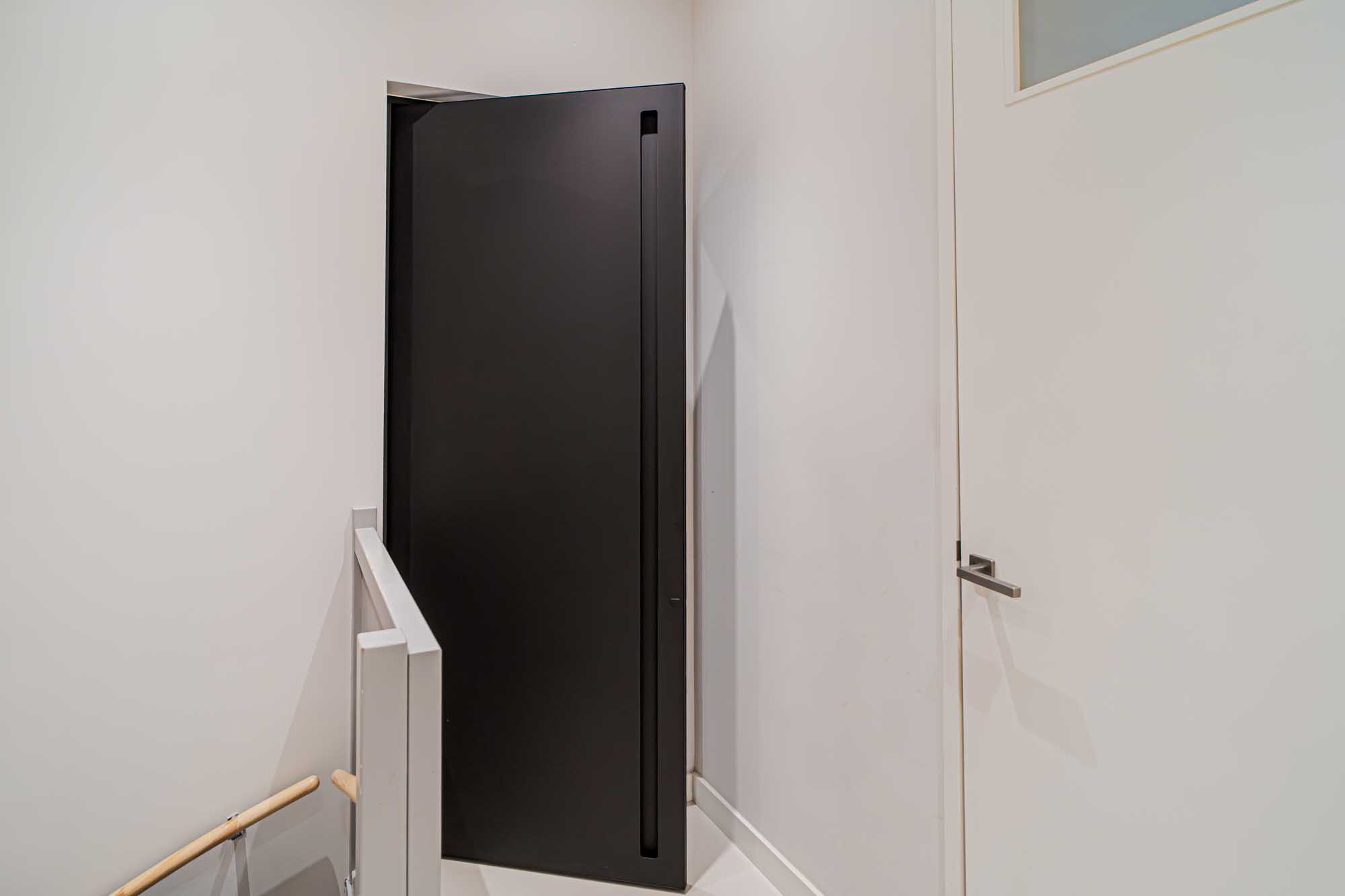 Anywaydoors Aluminium Taatsdeur Zwart Geanodiseerd Kamerhoog 745 Simon Maree Deurenspecialist DSC06079 Enhanced NR