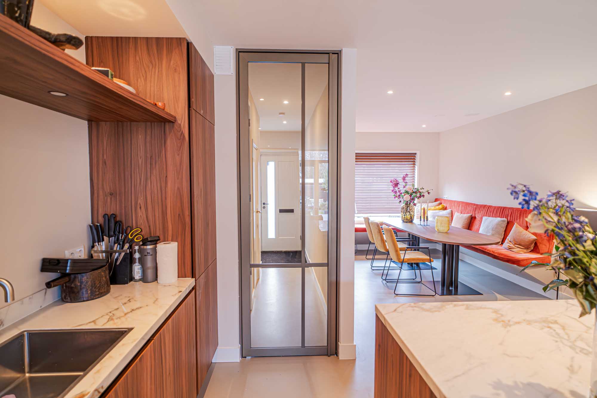 Anywaydoors Aluminium Taatsdeur Brons Geanodiseerd Kamerhoog 746 Simon Maree Deurenspecialist DSC06150 Enhanced NR