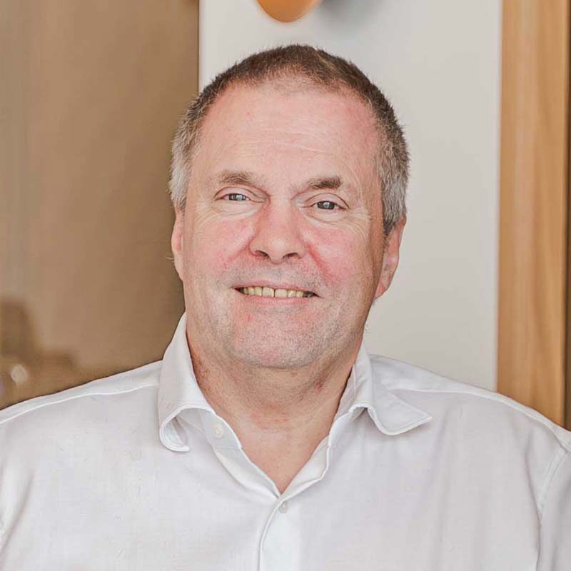 Simon Maree Team Portret Fred 4 800x800