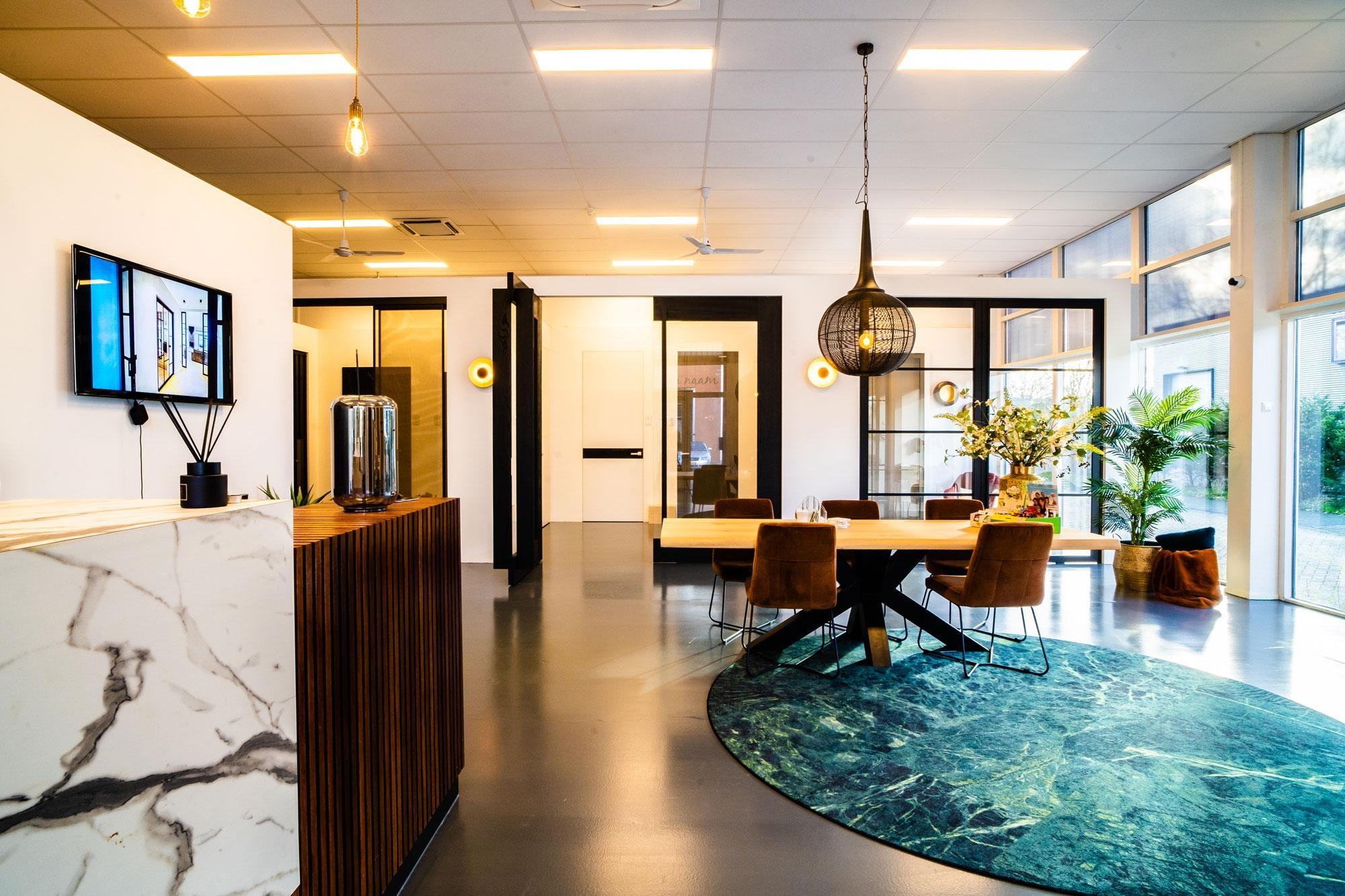 Deurenspecialist Maree Showroom Almere DSC01373