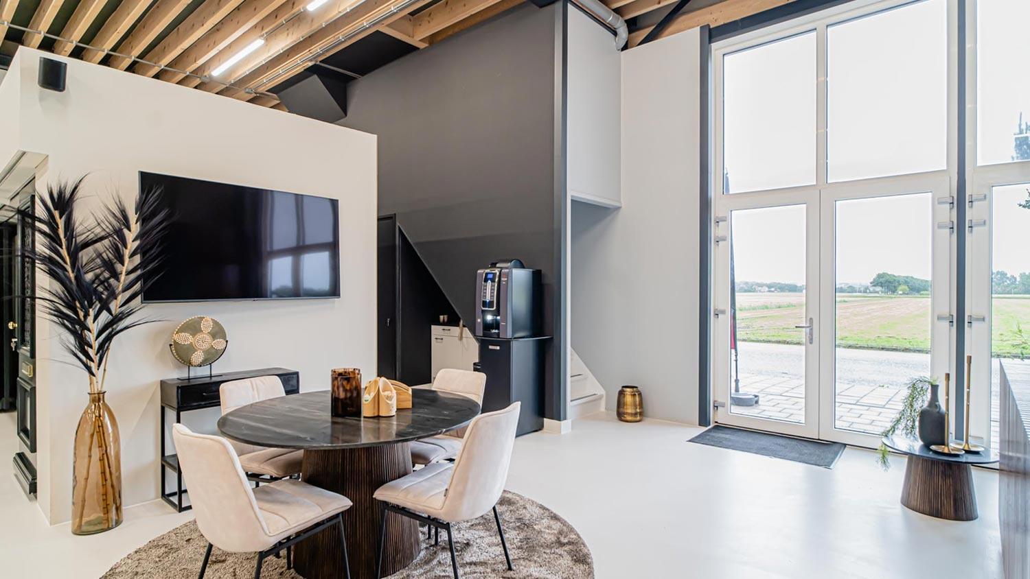 Deurenspecialist Simon Maree Showroom Werkenbij2 Web